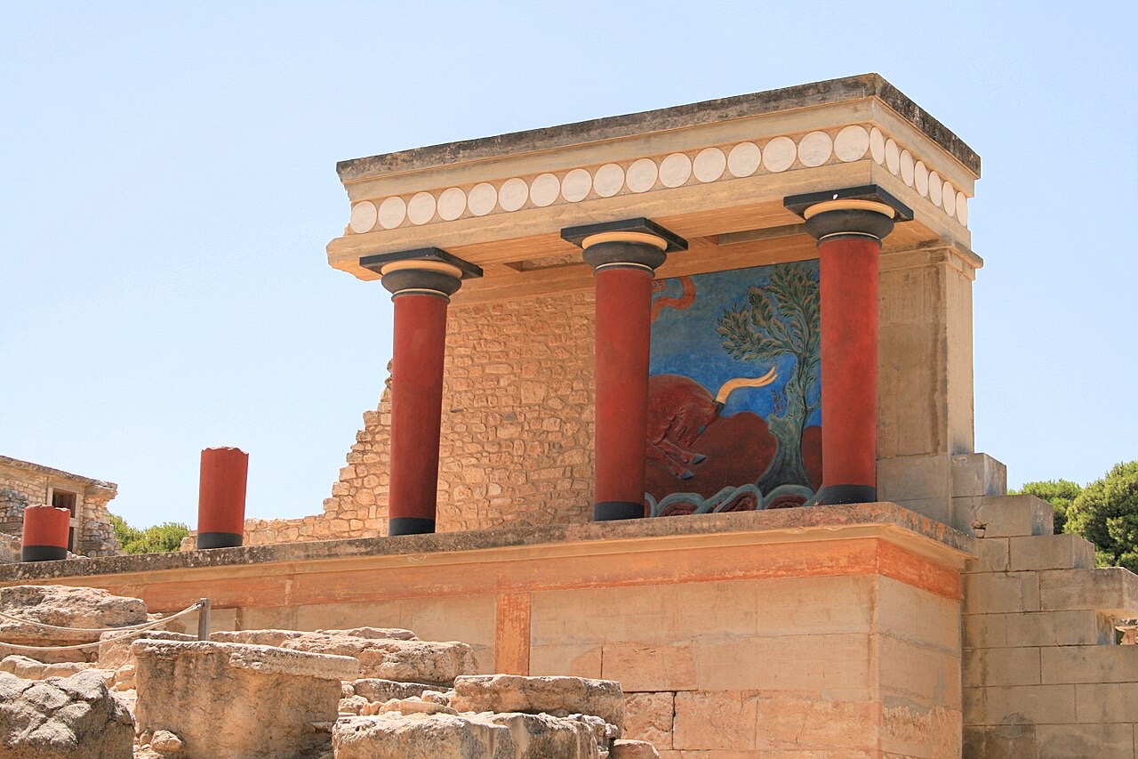 Knossos and Heraklion: A Half Day Around the Minoan Capital